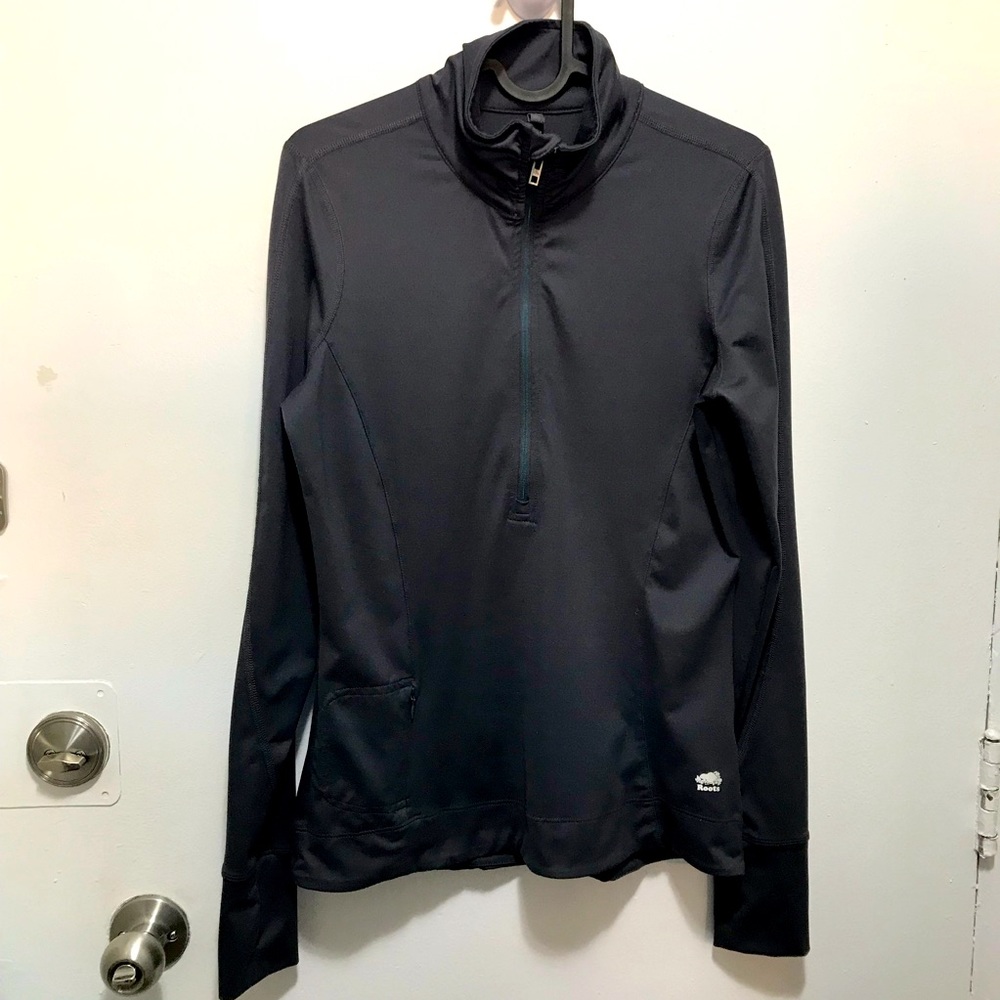 Roots women’s gray quarter zip pullover size XS